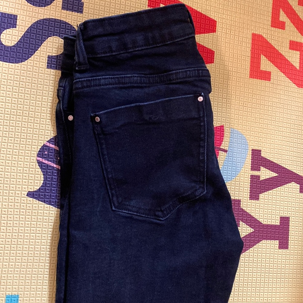 Zara deep black, size 4, never wear only dry clean since I didn’t fit into it.